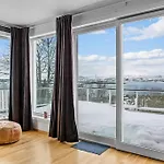Panoramic Retreat *