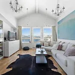 Διαμέρισμα Panoramic Retreat