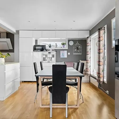 Apartment Central Panoramic Retreat *
