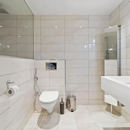 Central Panoramic Retreat Apartment *
