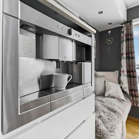 Central Panoramic Retreat Apartment *